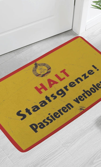 Fußmatte Halt Staatsgrenze (Groß)
