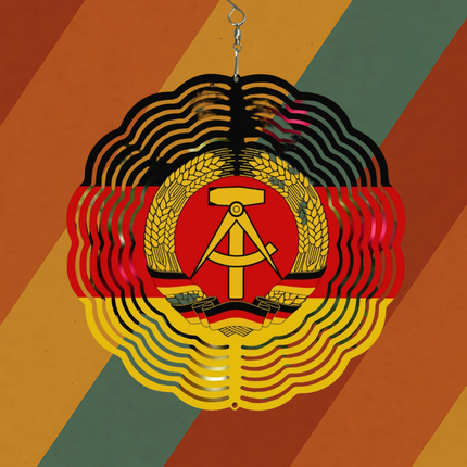 Windspiel Weihnachtsbaum aus Aluminium