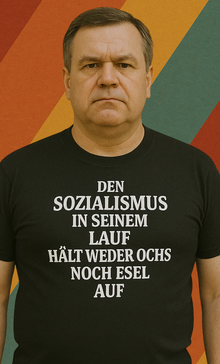 T-Shirt Sozialismus in seinem Lauf