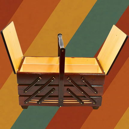 Omas Nähkästchen - Echt Eiche, 7 Fächer & für die Ewigkeit